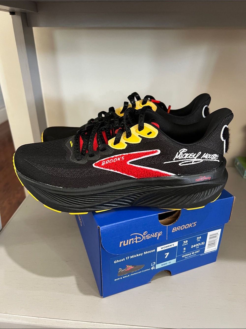 Brooks Black/Red RunDisney Ghost 17 Mickey Running Shoes wide width